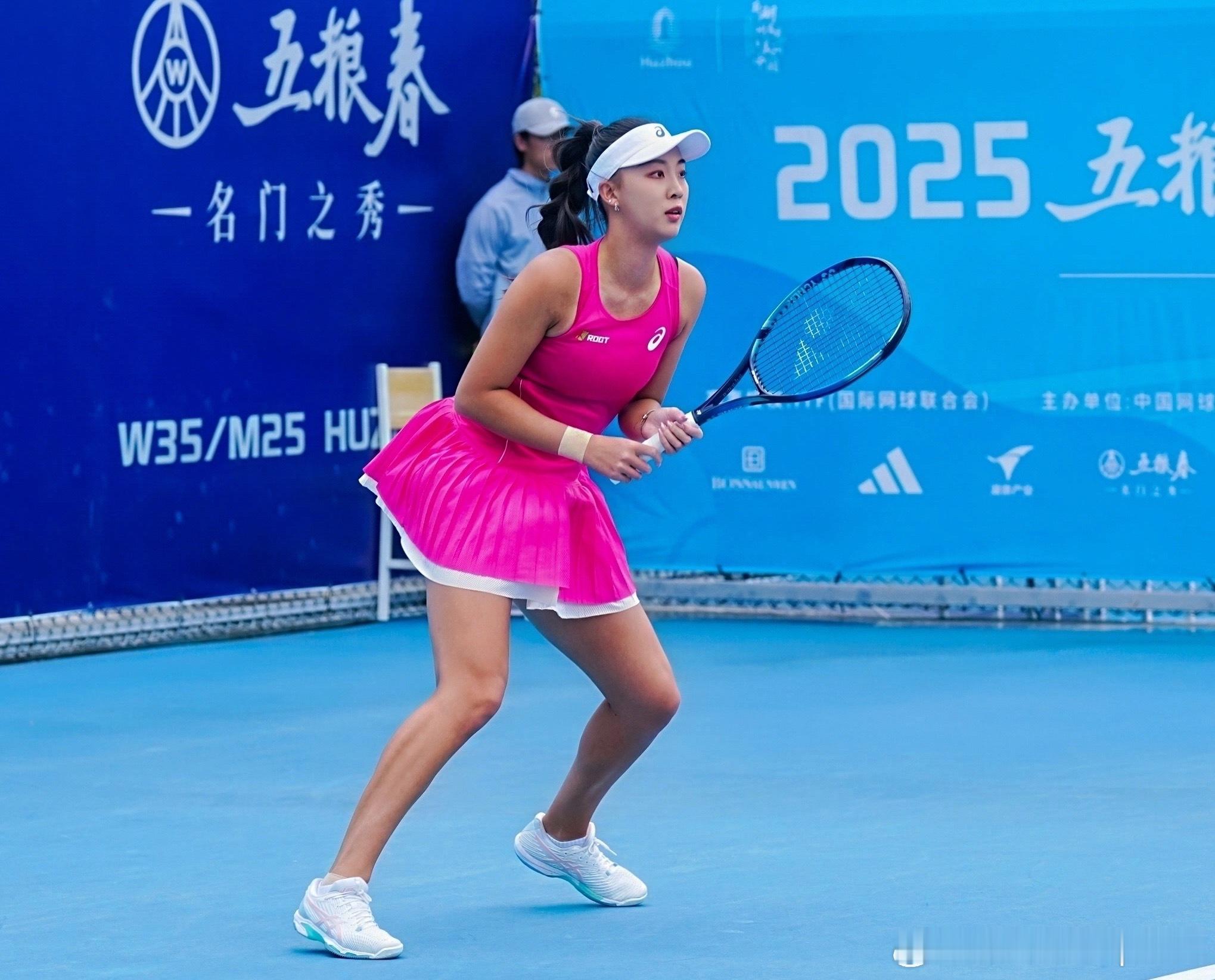 🇻🇳W15女单首轮🇨🇳王佳祺6-2/6-1 🇨🇳杨础伊[Q]王佳祺 