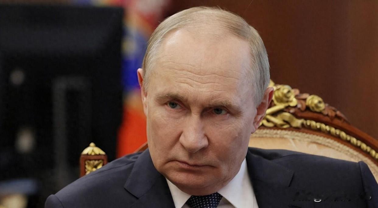 俄罗斯人口大出血！普京喊话生三胎，背后真相太扎心
 
兄弟们，最近俄罗斯那边可真