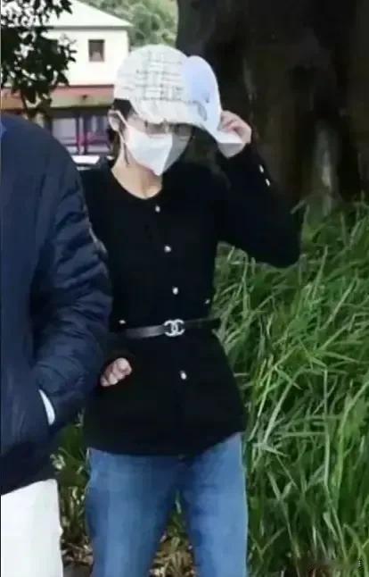 澳洲杨兰兰何须人？

《西游记》中无论多大的妖怪，即便它是天王的女儿，老君的青牛