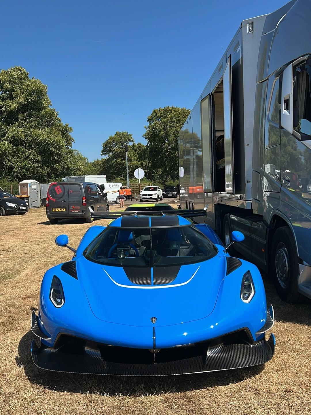 英国最新交付的Koenigsegg Jesko Attack参加古德伍德速度节