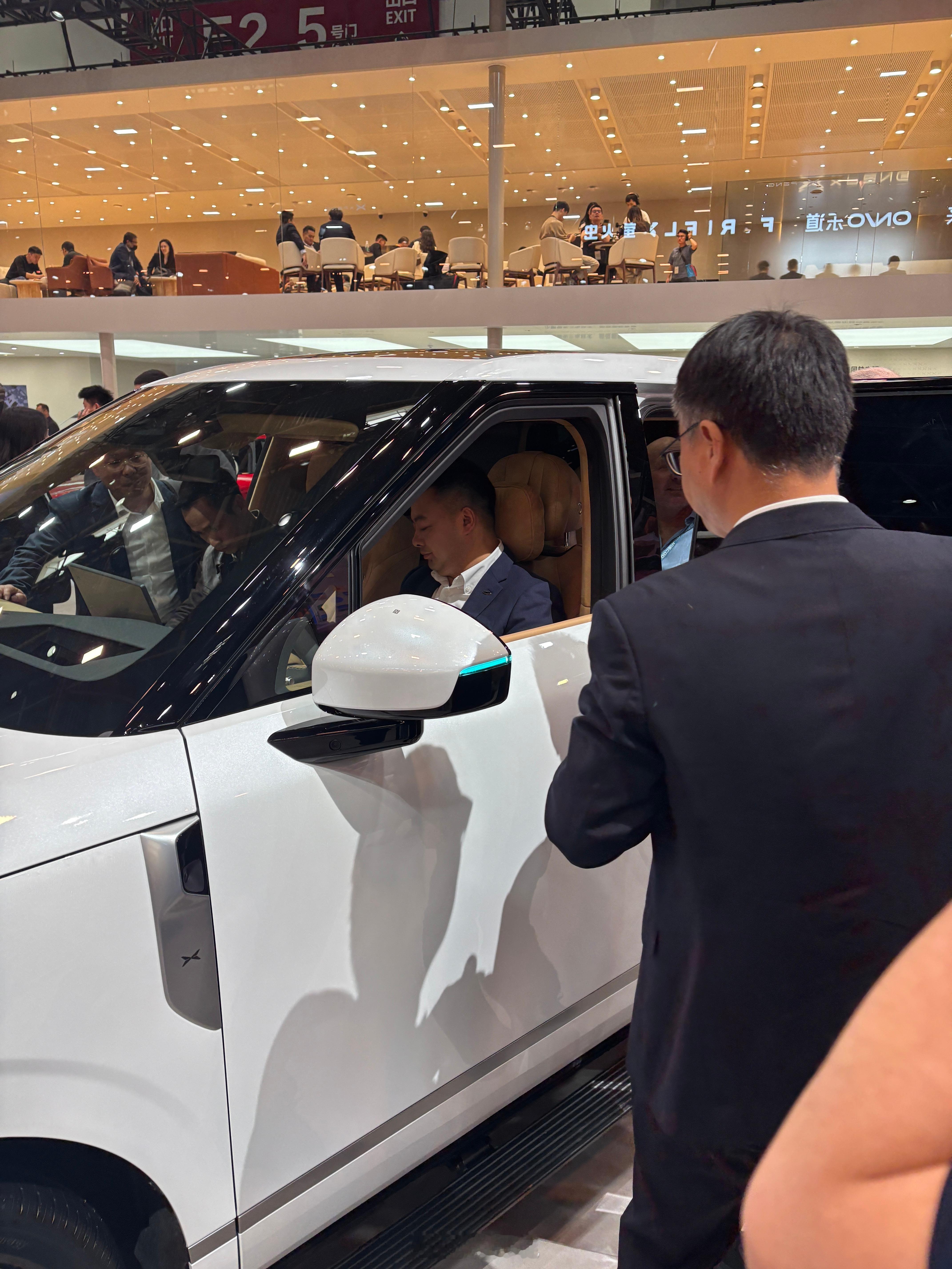 哈哈学用总体验大湾区揽胜北京车展2026北京车展