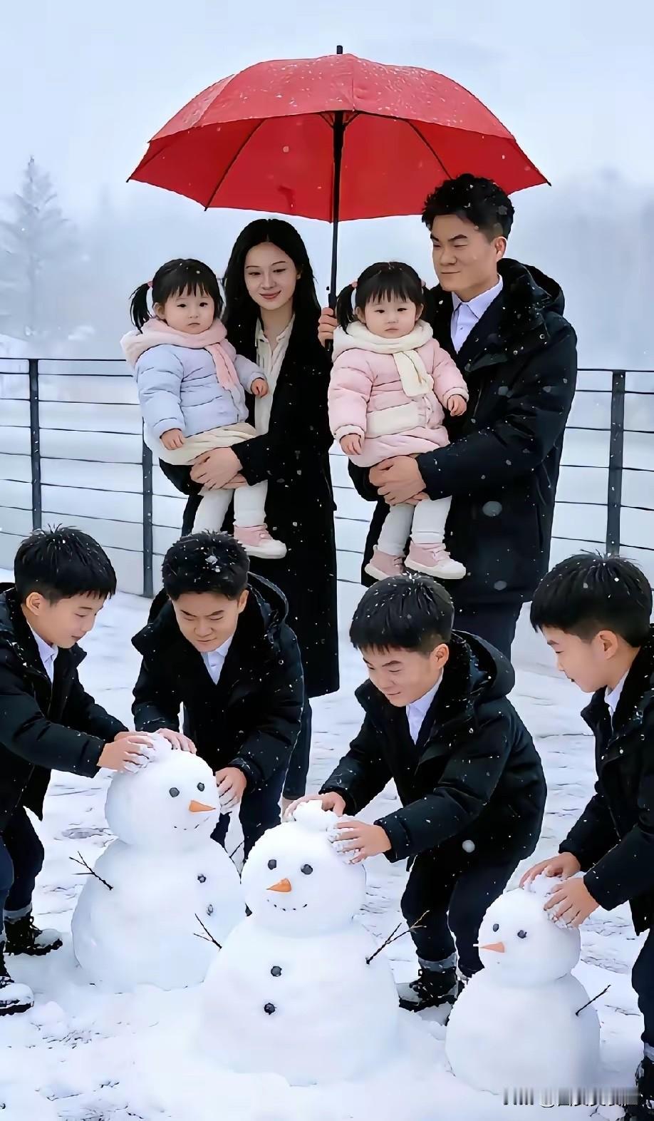 哈哈 网友们简直太有才了
宇辉在2026年一下子有了翠花，也有了这么多儿女。
一