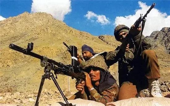 全球范围内，印度是唯一一个公开把中国定为头号对手、丝毫不去掩饰，还时刻准备伺机挑