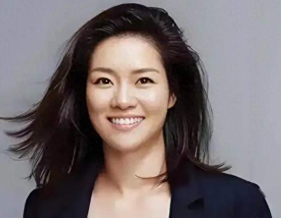 李娜两满贯攒3亿，郑钦文一金“赚”十年，商业逻辑不一样了吗？