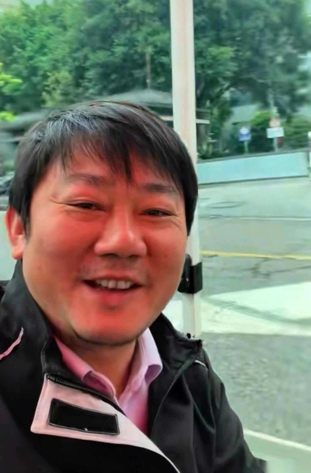凭什么公司发不出工资，房东二话不说，直接砸来100万？
这事儿，得倒回十年前。