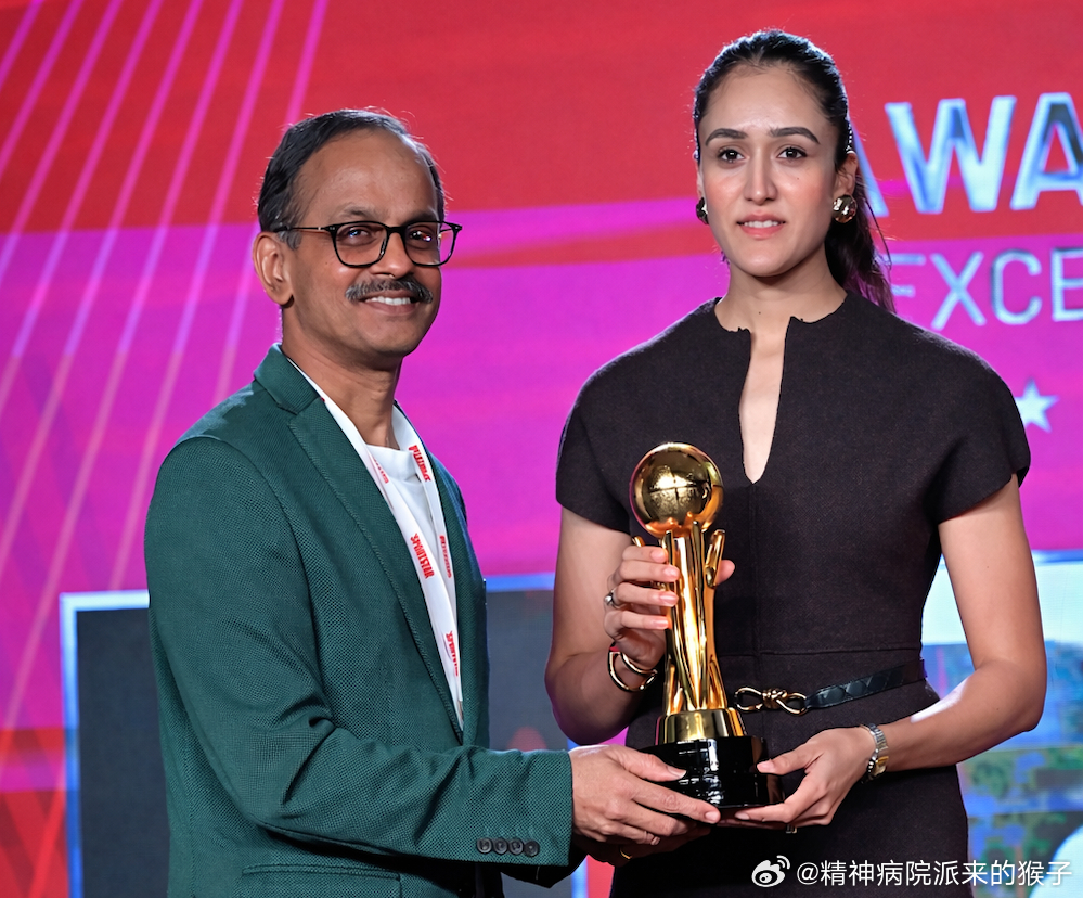 【WTT官网】巴特拉获颁卓越成就奖，表彰其辉煌职业生涯乒乓球名将玛尼卡·巴特拉在