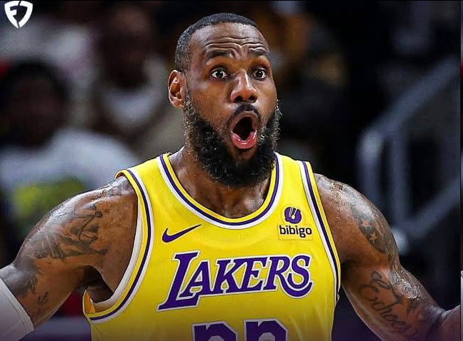 老詹今天投了17球命中4球，但是球队和强敌暴龙战到最后一刻才分出胜负，而且老詹是