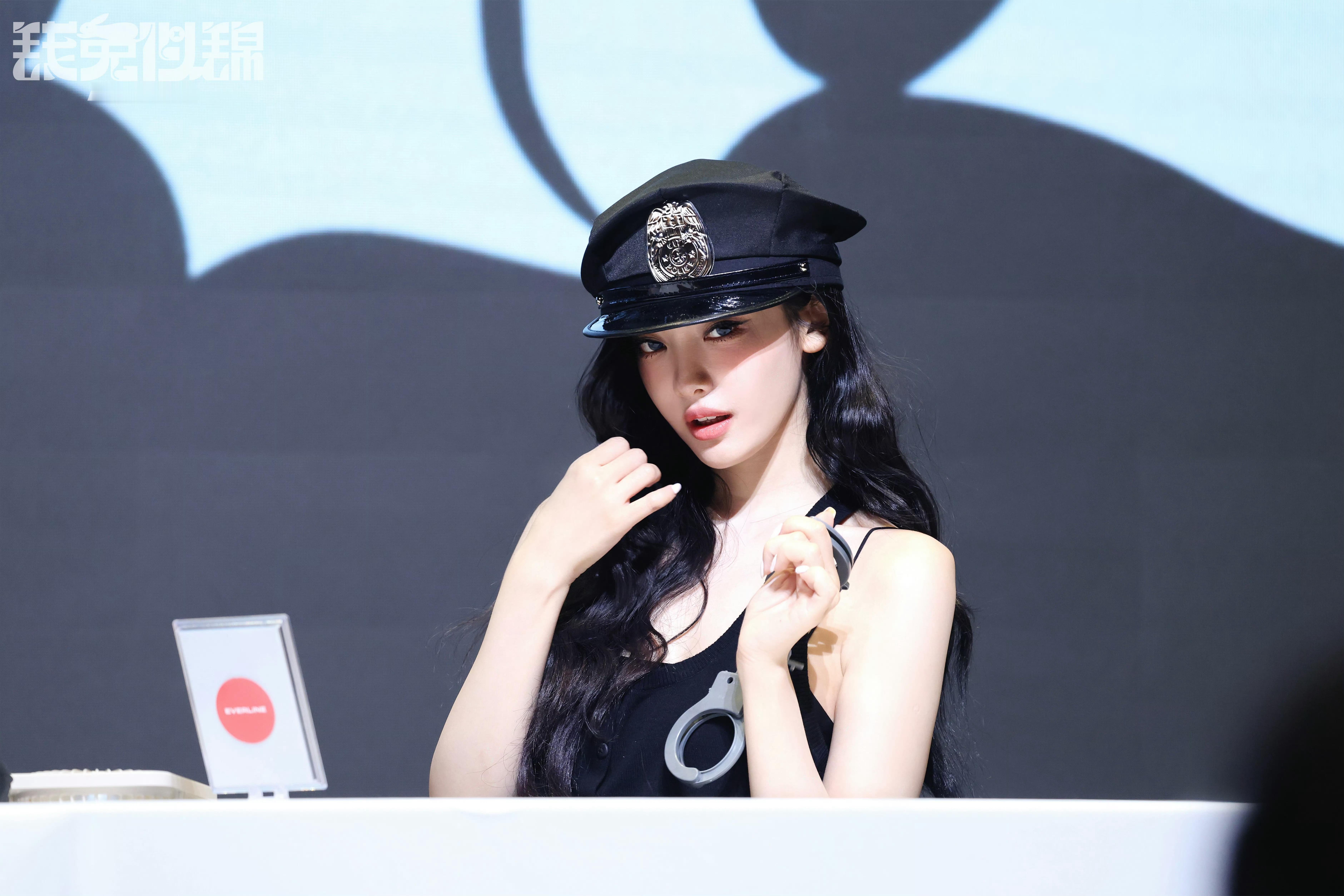 aespa一位安可【宁艺卓】警官 求求你拷打我吧我什么都招……🥵       
