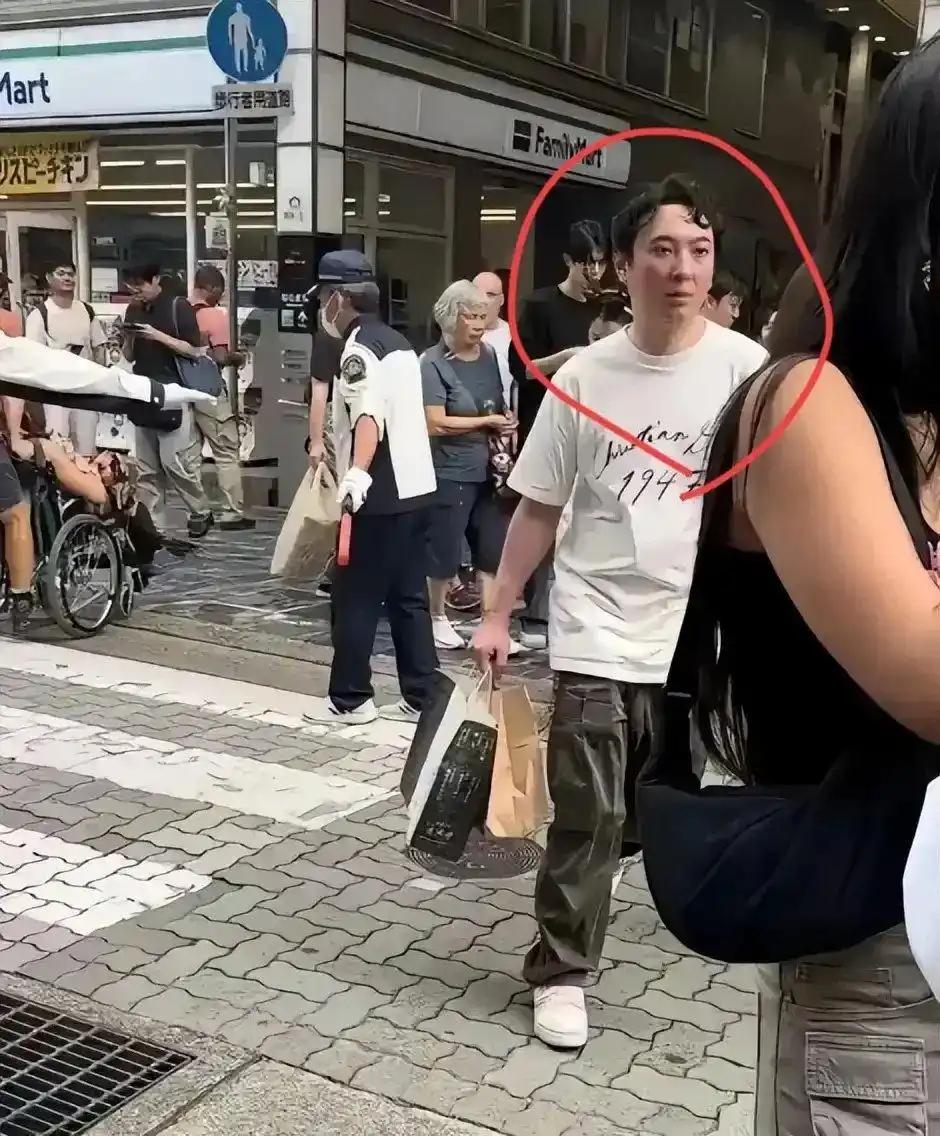 王思聪大概率不会再回国了，不是因为他欠了20亿，也不是王健林卖掉了48座万达，而