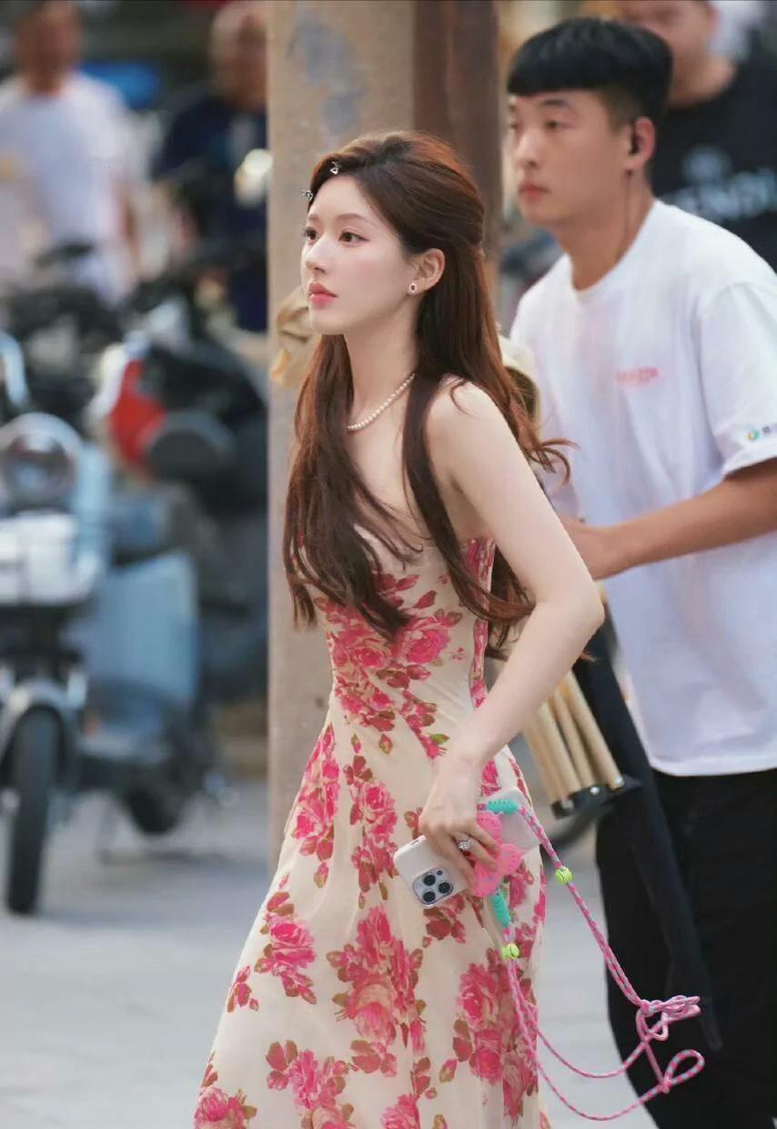 赵露思 zls许我耀眼 zls许妍 

𝑯𝒐𝒘 𝒈𝒆𝒏𝒕𝒍𝒆 