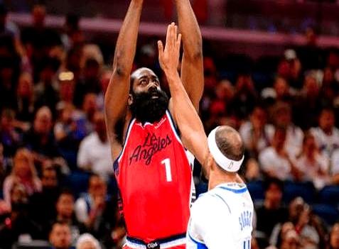 信息整合报告：快船防守崩盘不敌魔术，哈登高效表现难救主  
 

快船这场输得没