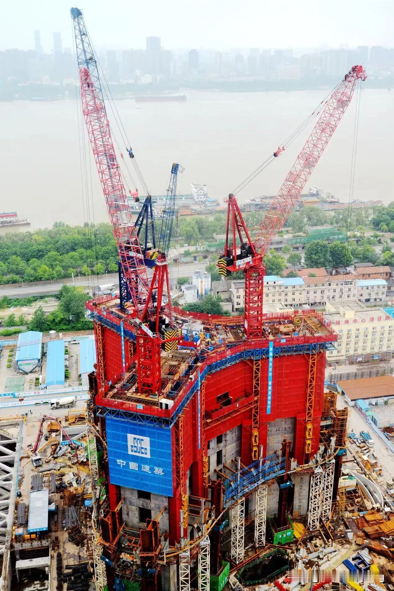 好消息，中国一季度GDP同比增长5.3%，交出完美成绩单，中国经济迎来完美开局。