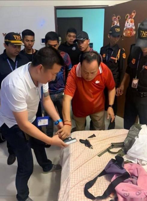 柬埔寨其实对中国人非常不友好，去柬埔寨旅游，中国游客过海关要被收小费，日本人从来