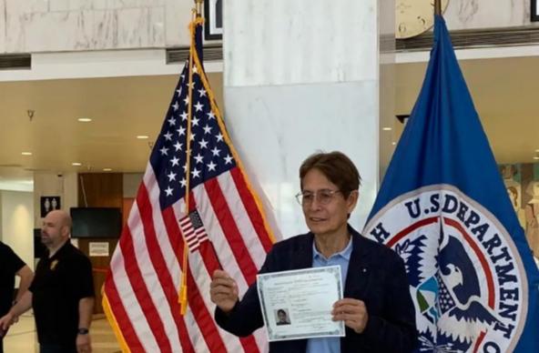 美国打死都没想到！当年把中国外逃的上千名贪官当成“香饽饽”，死活不肯遣返，明里暗