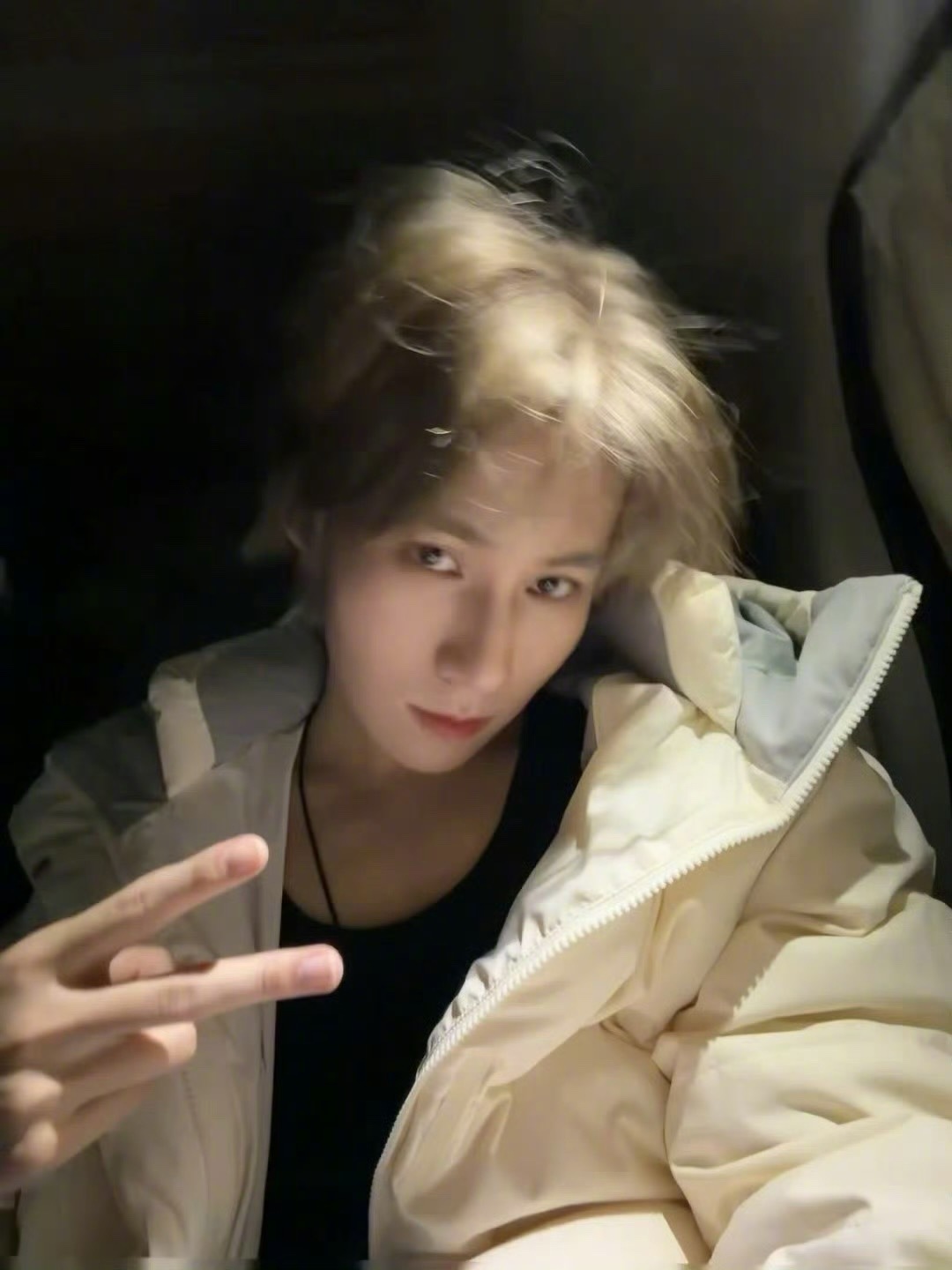 是酷酷的张真源哥哥没错了！｜张真源