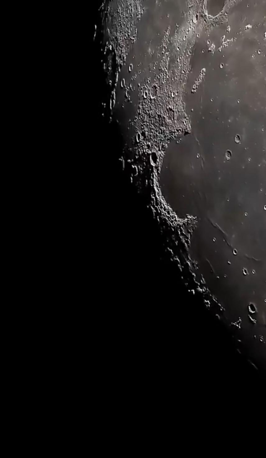 人类探索宇宙的步伐，实在是有无数的艰险。跨过每一道坎，都是值得用生命铭记的胜利。