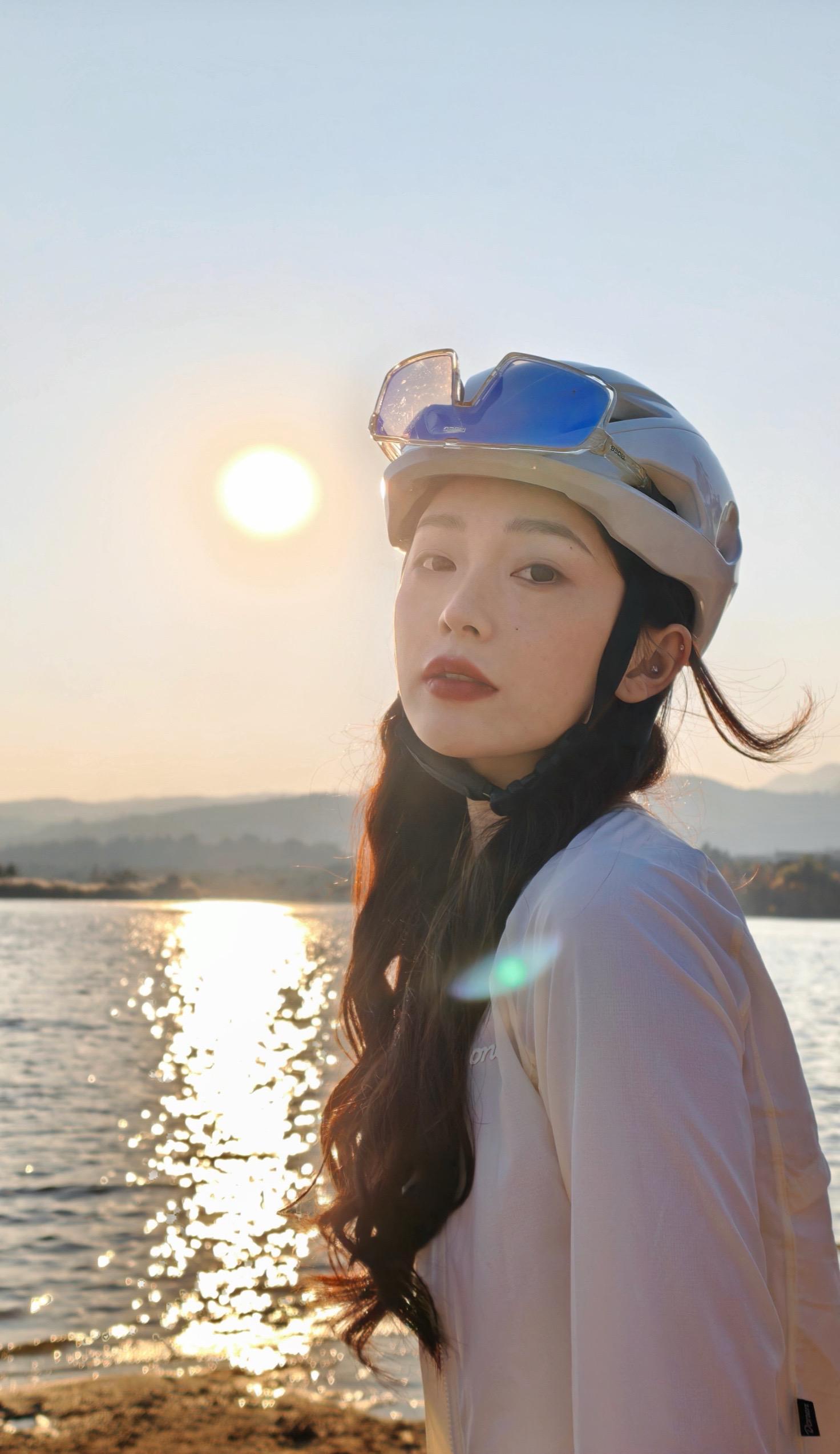 享受这个下午和落日。