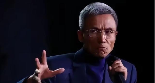为什么说中国的公知需要一次肃清？回溯多年之前，2011年便是鲜活例证。彼时，一众