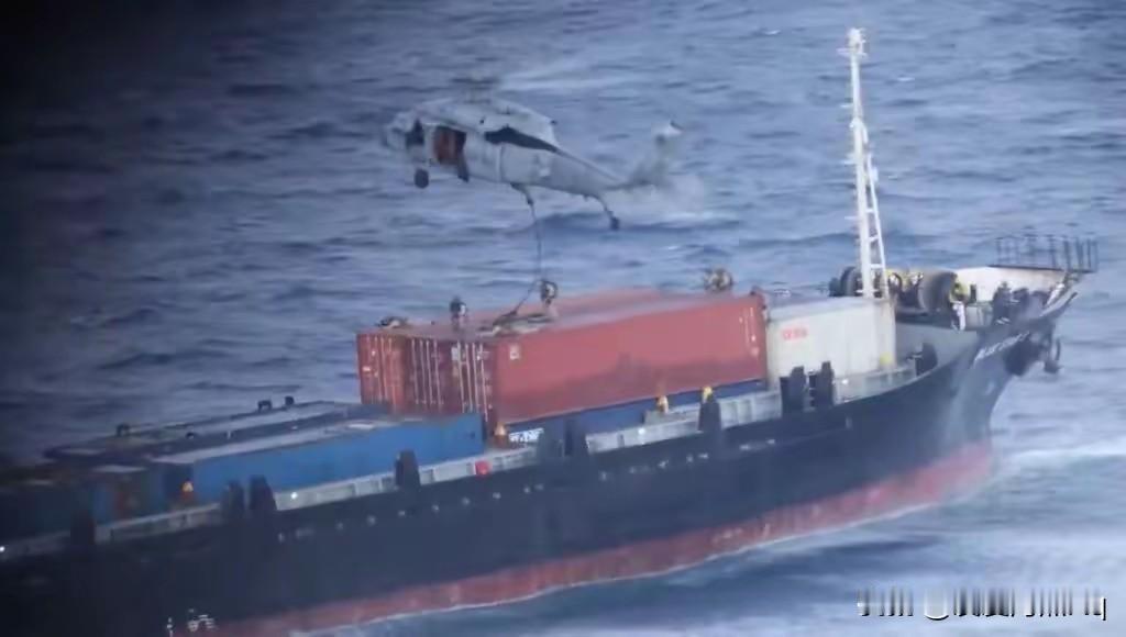 结伙不成？
据传闻说，伊朗外交部长阿格拉齐飞往阿曼访问的目的，是希望阿曼与伊朗一