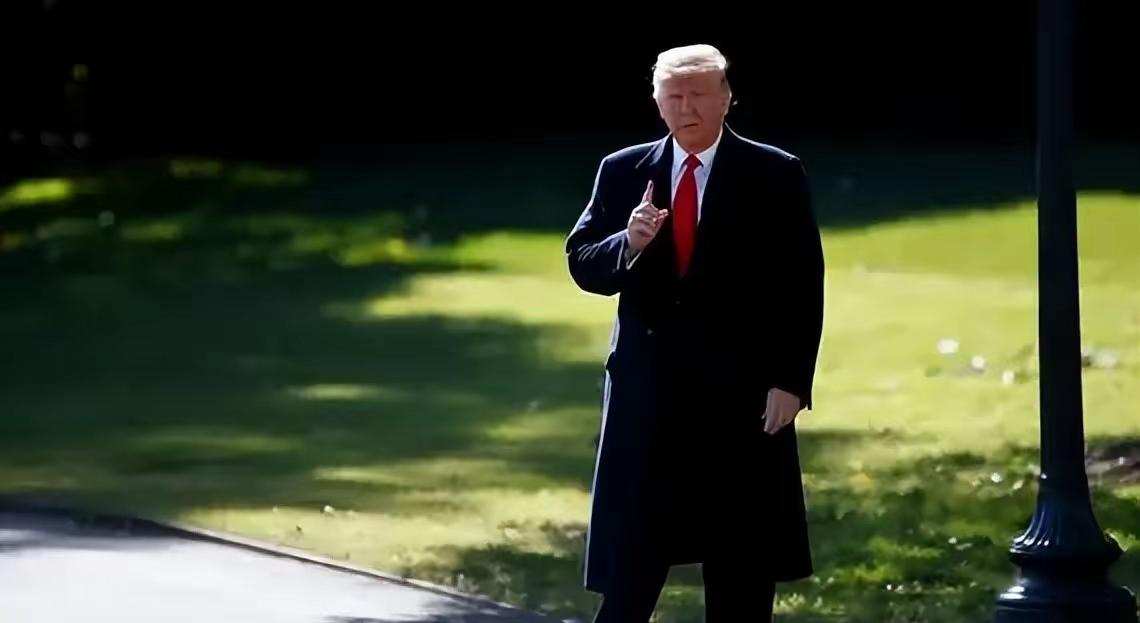 未来国际秩序演变充满不确定性。从当下看，2025年国际局势就变乱交织，中东、俄乌