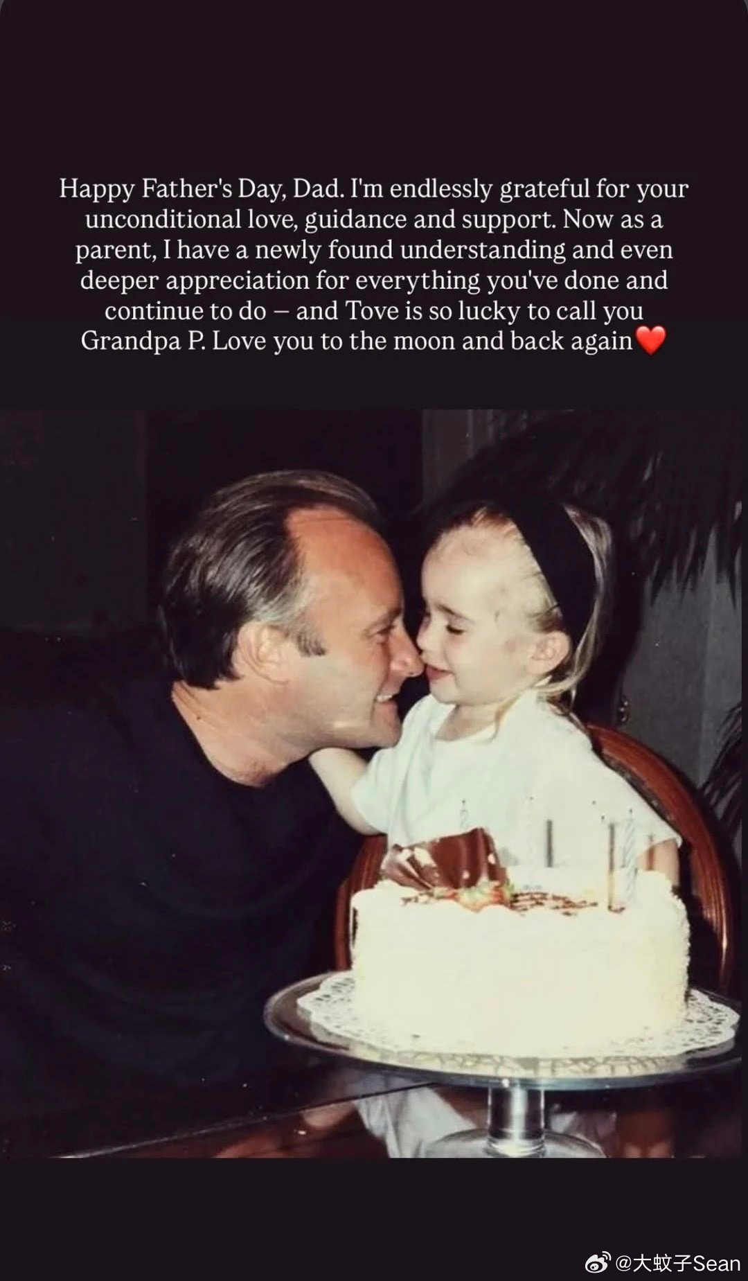 Lily collins莉莉柯林斯晒旧照为爸爸Phil Collins庆祝父亲节