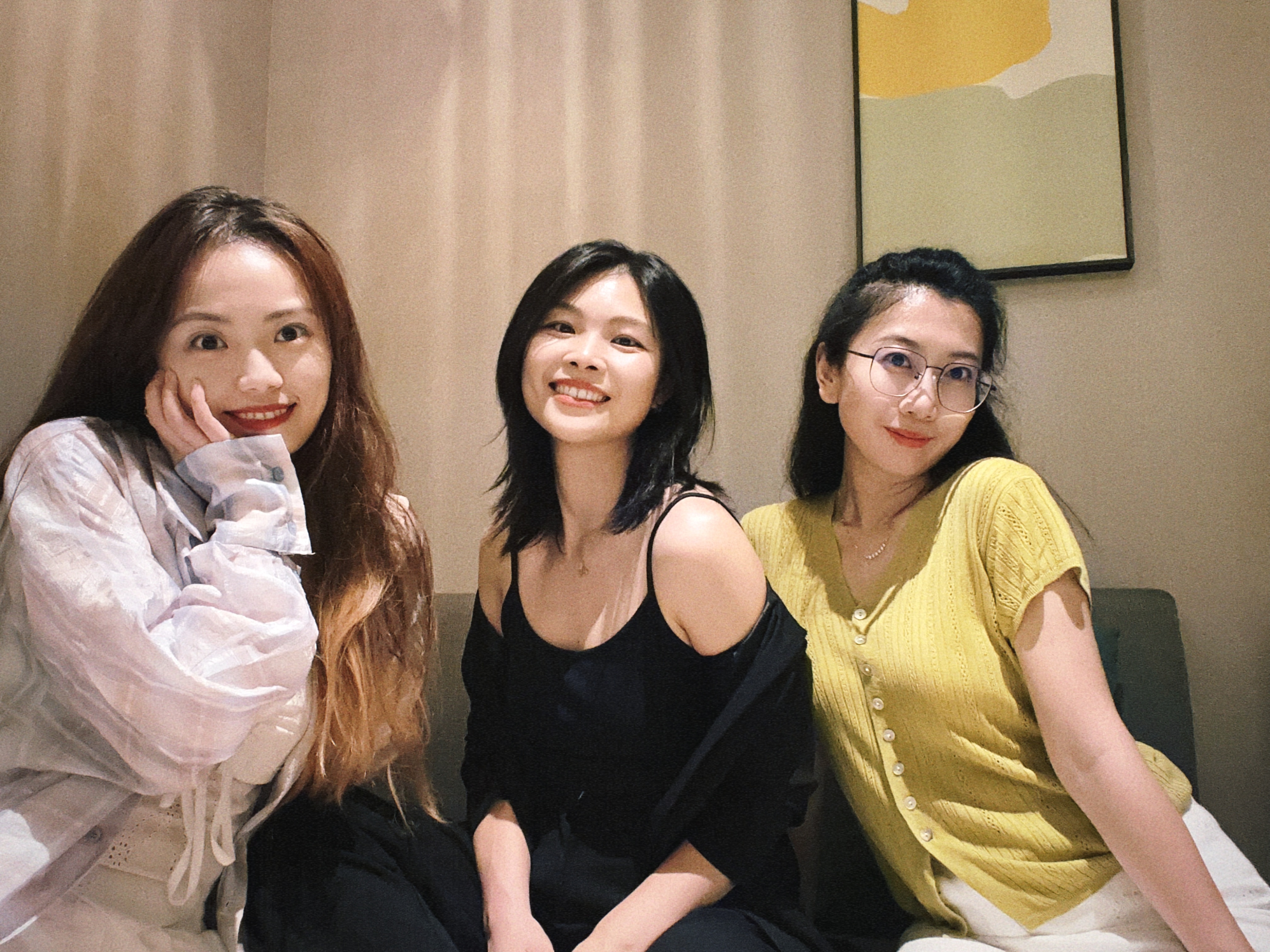 见面快乐，姐妹们[彩虹屁]～ ​​​