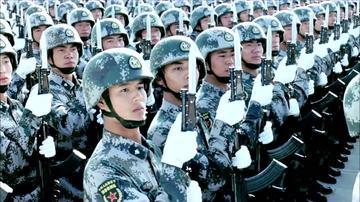 美国如今才意识到，中国和以往任何大国完全不同，是不可能被搞垮的。
 
中国经济的