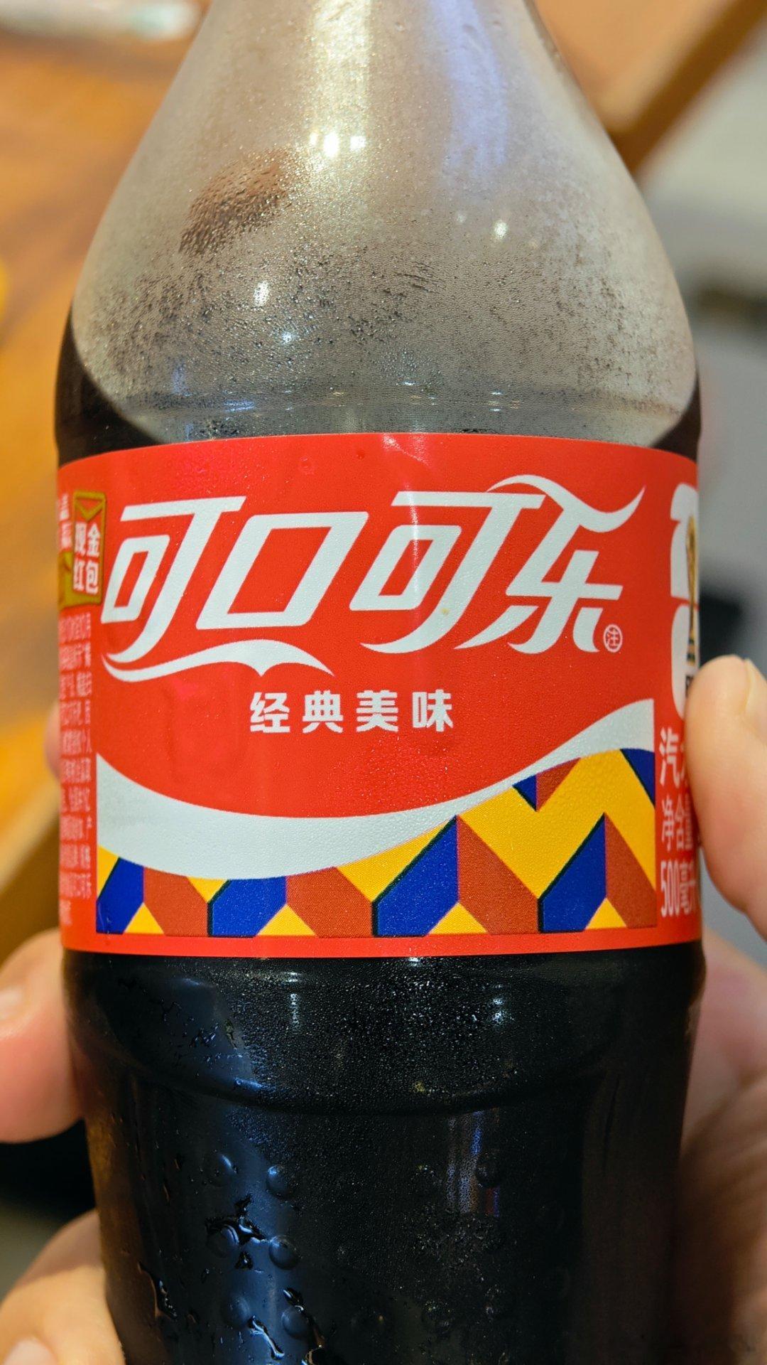 大学时，我们宿舍把高于3元的饮料称为豪华饮料，怀念大学时光。 