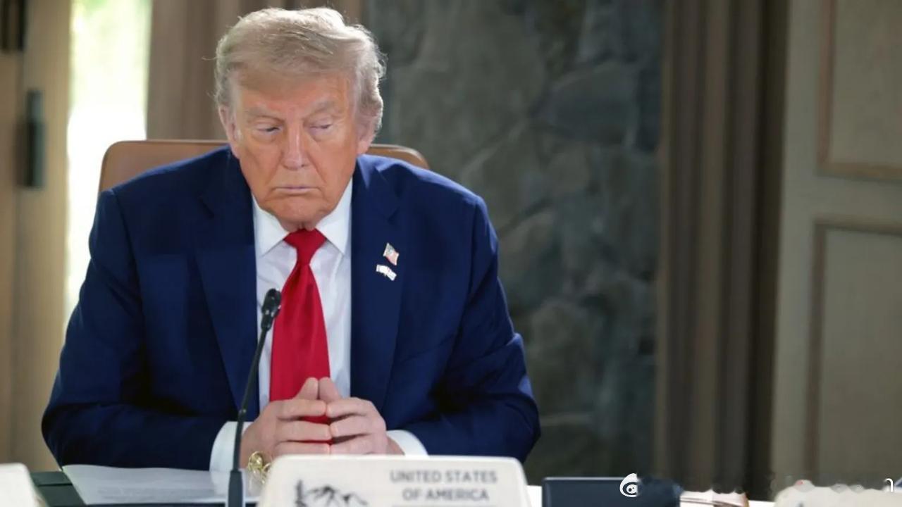 【美国立场模糊性代价：以伊冲突中的“疯子理论”博弈困境】▶我们知道特朗普的最终目
