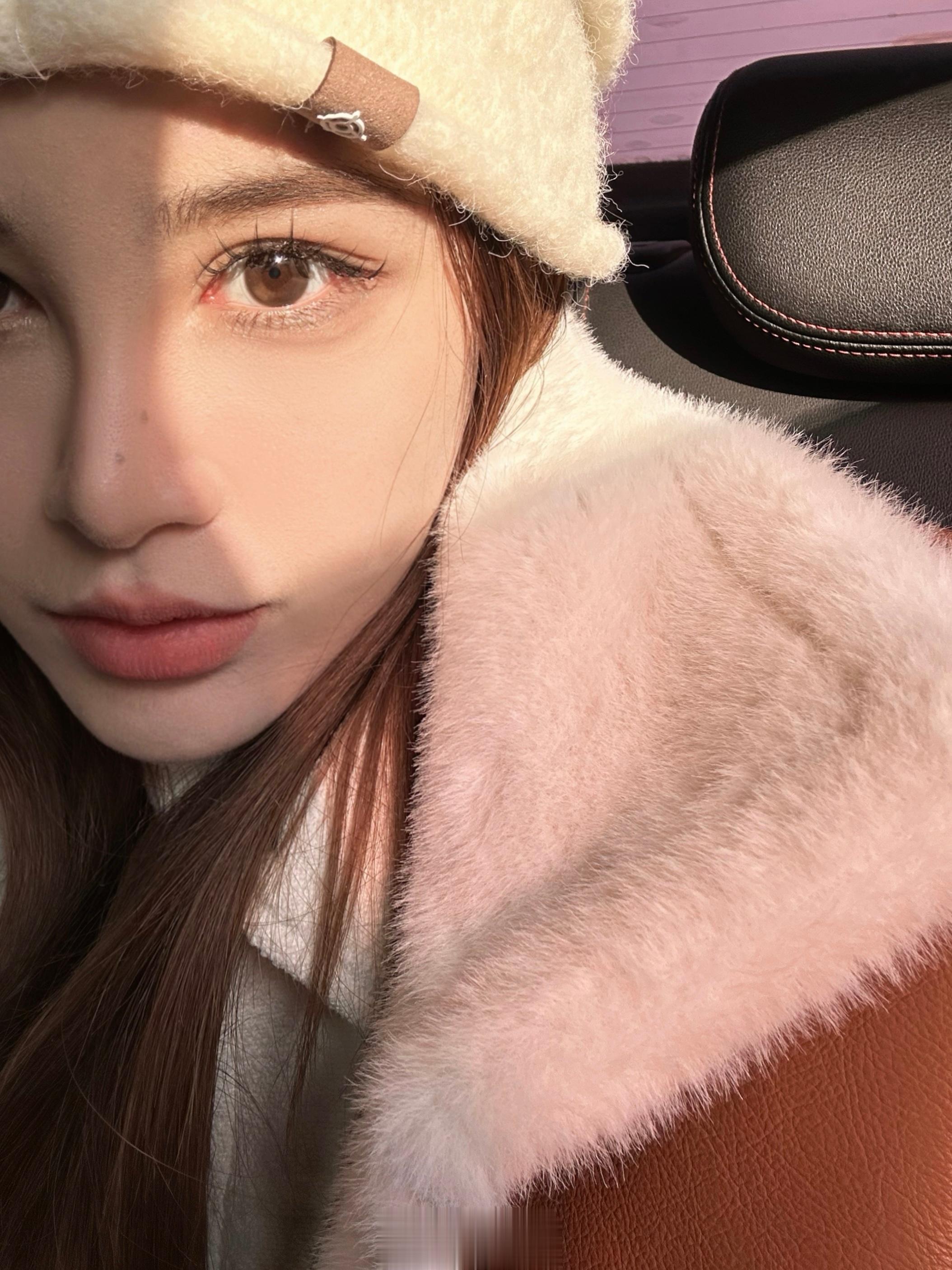 𝑯𝒆𝒚 𝑫𝒆𝒄𝒆𝒎𝒃𝒆𝒓  ​​​