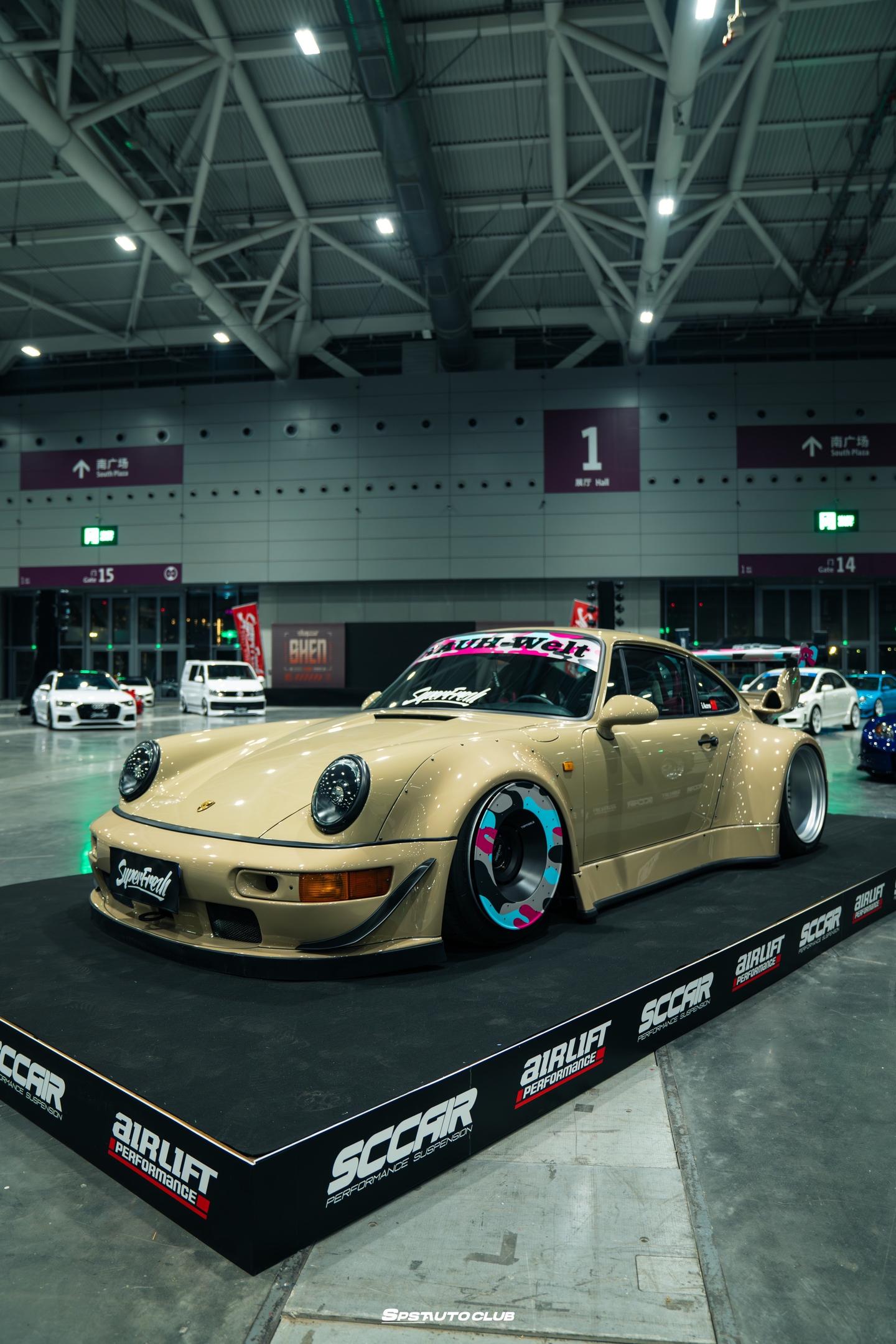 终于见到这台RWB 964。分享 2026 EliteParty 自己...