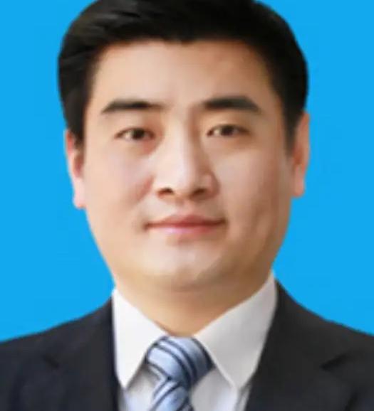 就在刚刚
界面快讯传来消息，戴瑞被查，于是看了一下他的工作履历，1973年12月