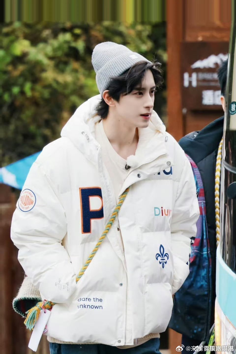 白鹿张真源敖瑞鹏坐一辆车很不错 ​​​