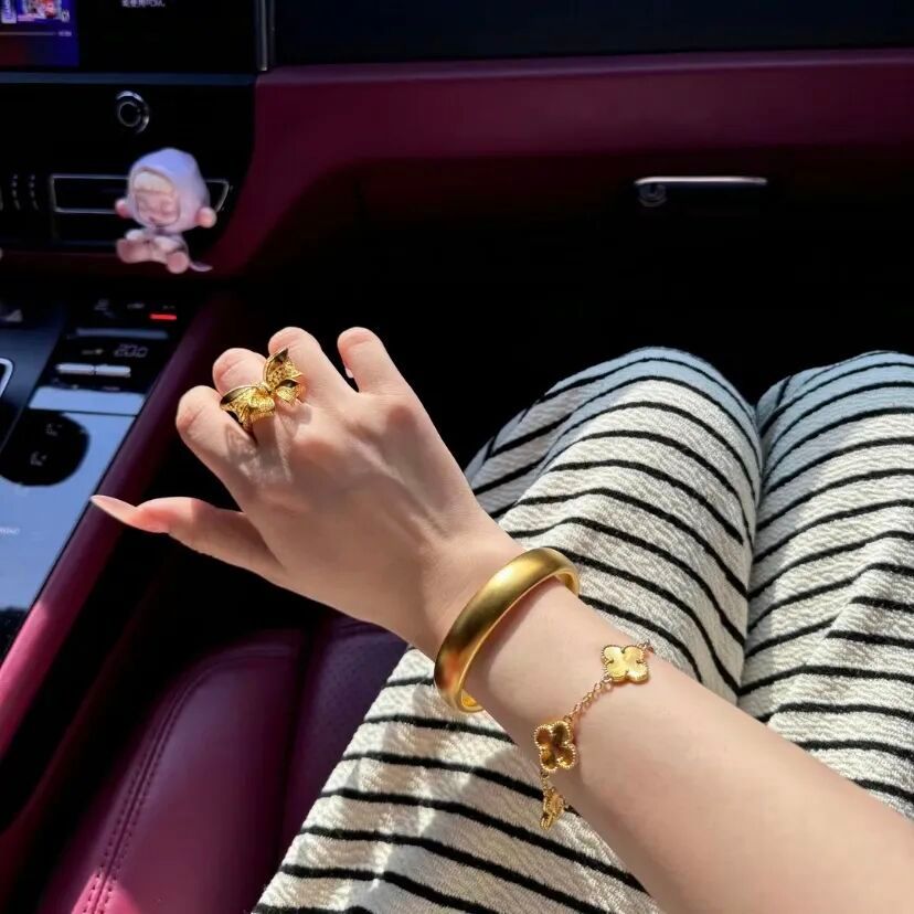 太他妈想你了 狗东西还挺难忘 可是我就不找你 老子要赢 