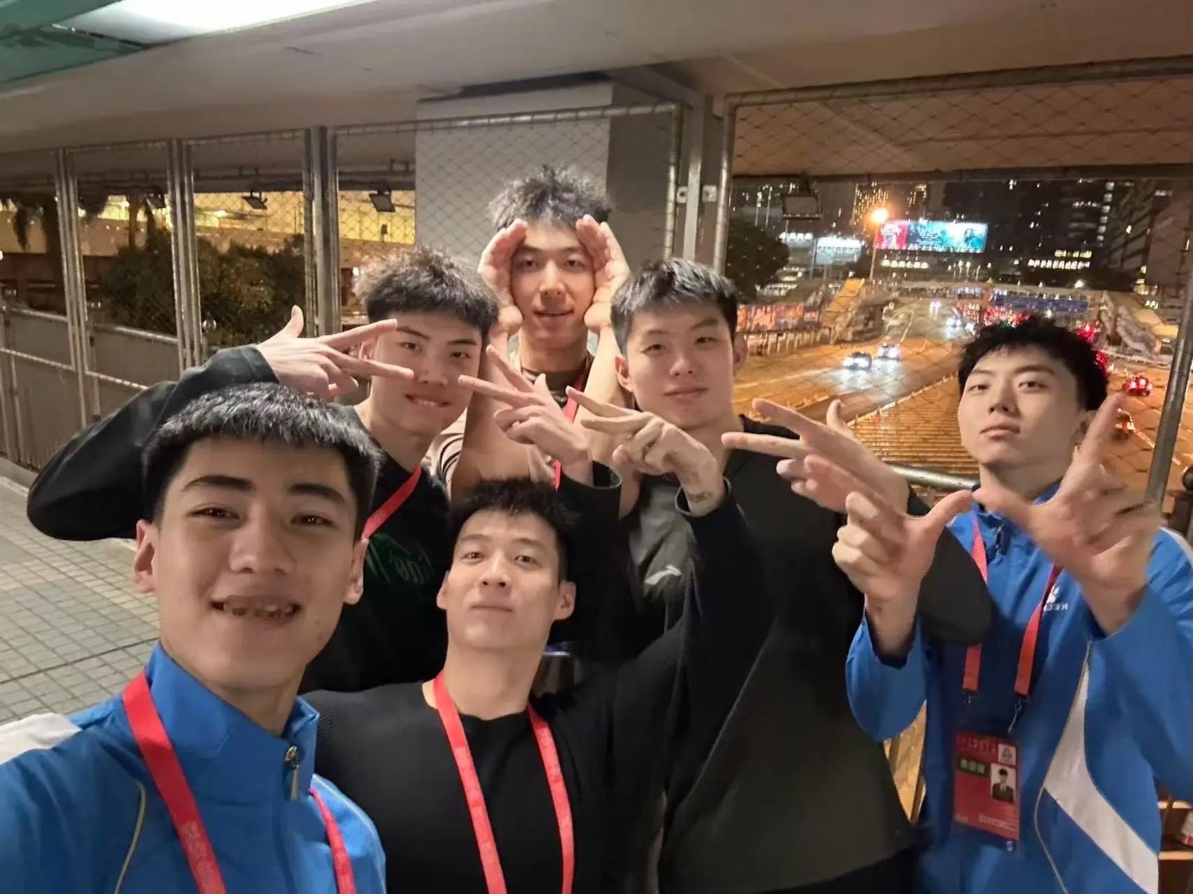 邢维皓（因禁赛无法出战）更新“不是结束！！！” 