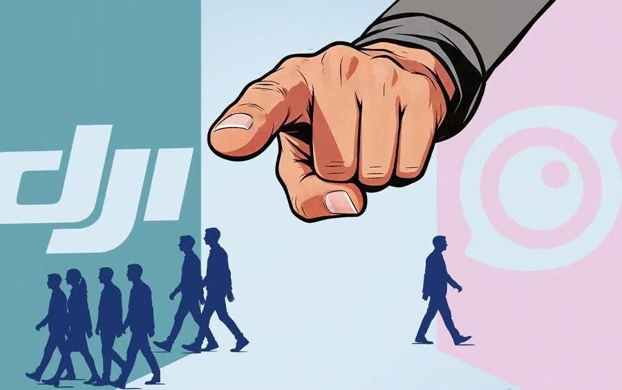 刚刷到大疆诉影石专利图曝光直观感受就是：专利图都摆出来了，重合度高到离谱。涉案专