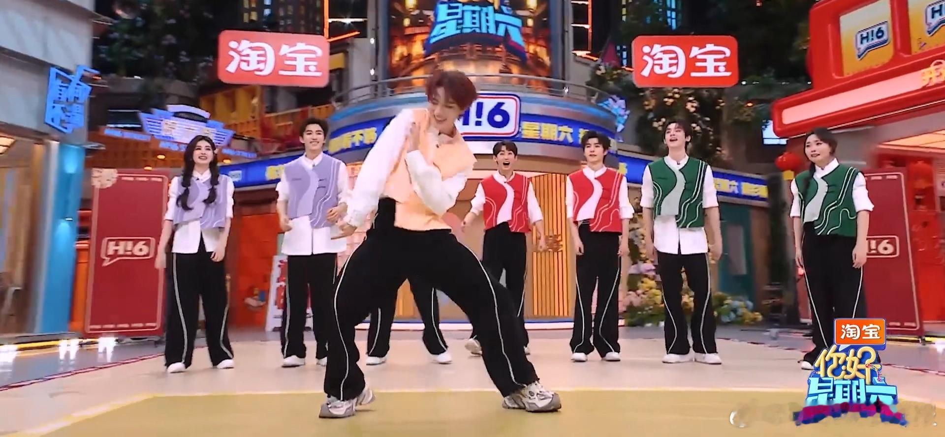 好六舞台名场面！丁程鑫跳舞全程气场拉满，这就是属于他的绝对统治区👑丁程鑫跳舞是
