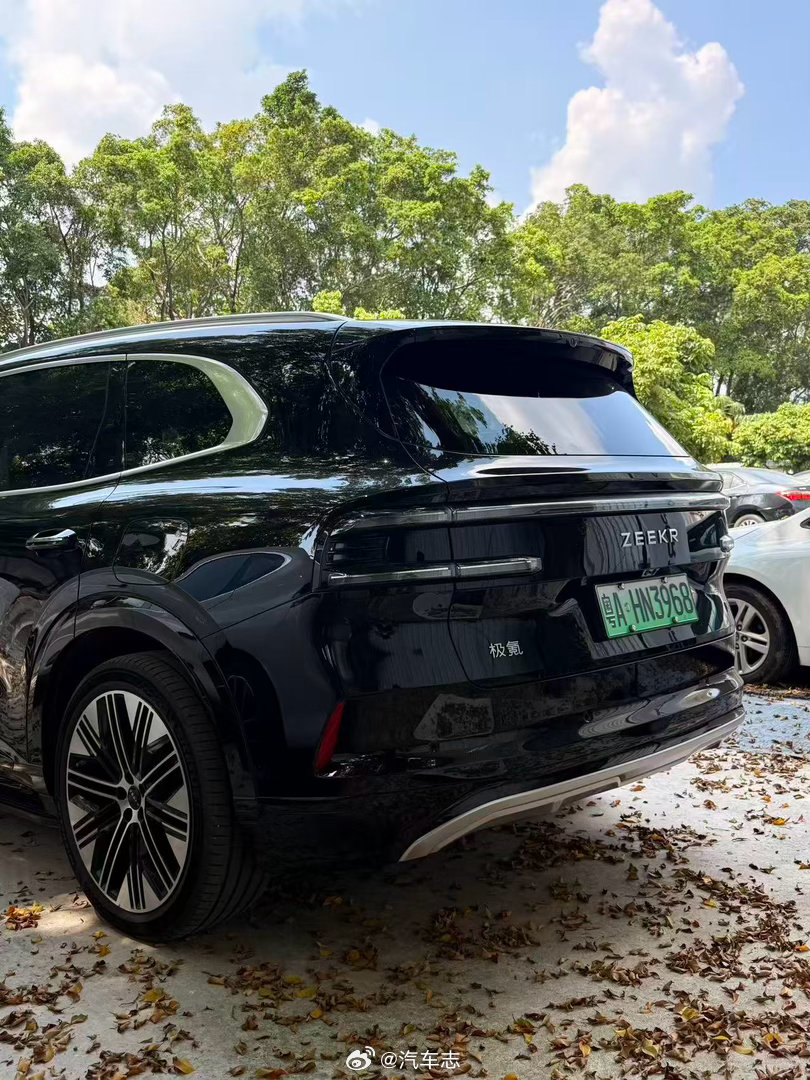 提车！国庆座驾，007GT车主深入感受“新公路之王”8X Ultra+，看看这次