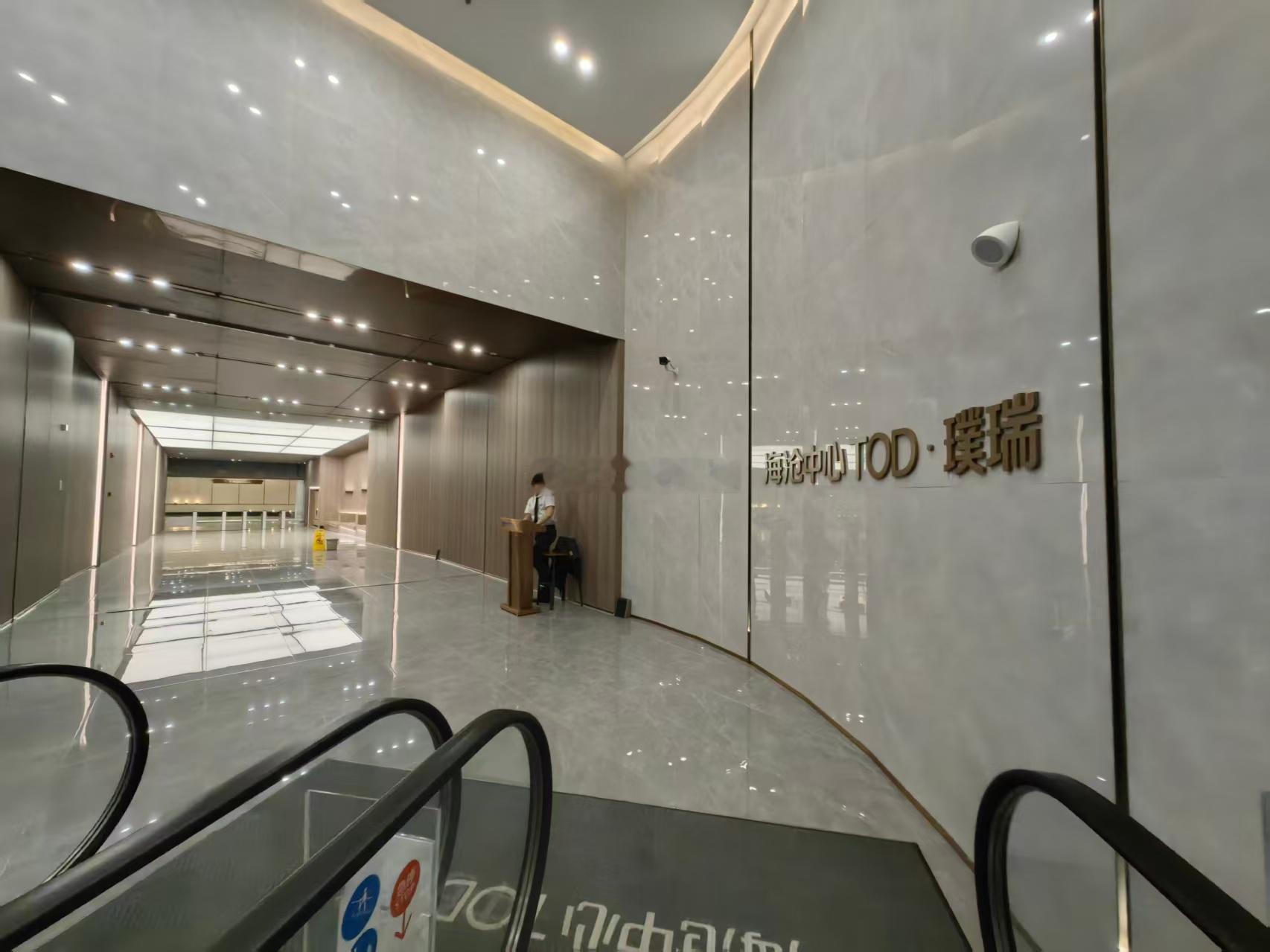 海沧TOD锦悦天地的外墙后续还得再提升下，看看里面的住宅质感 厦门·海沧中心TO