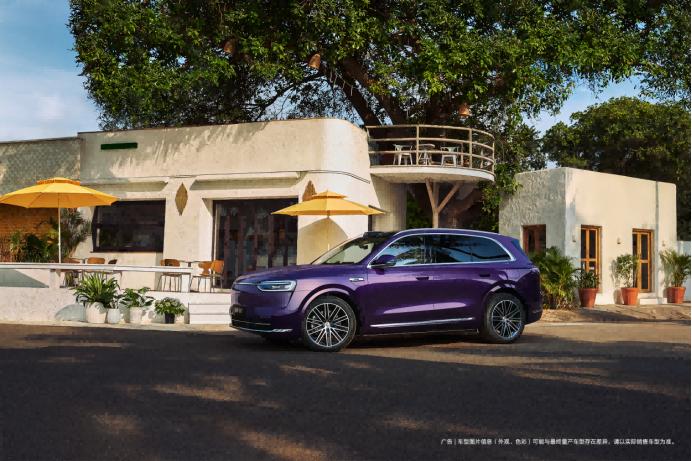 买家用SUV，很多人一开始都盯着“大不大”，但真正开久了才知道，好用比大更重要。