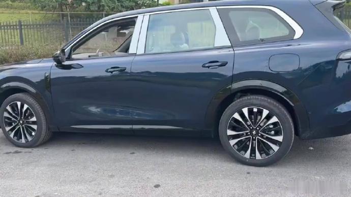 【，全系标配华为乾崑智能】11月24日消息，华为与上汽通用五菱深化合作首车——宝