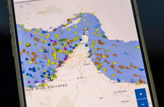 在哈梅内伊遇害之后，伊朗人民都十分伤心，而中国外交官苗得雨先生赶到了中国驻伊朗大
