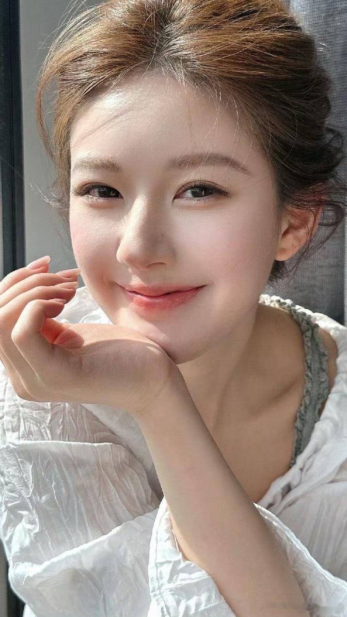 🍉杨晓培 《要多美丽就多美丽》：赵露思➕许凯 要多美丽就多美丽 许凯