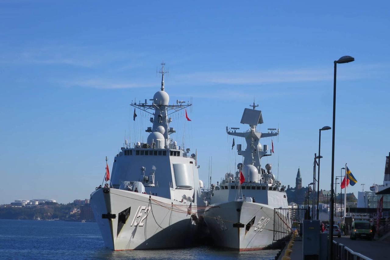 美国专家称，中国的造舰产能与速度，已把美国远远甩在身后，正在深刻重塑全球海上力量