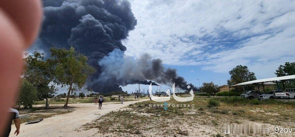 有消息称：伊朗拉万岛炼油厂发生爆炸；爆炸原因尚不清楚。 