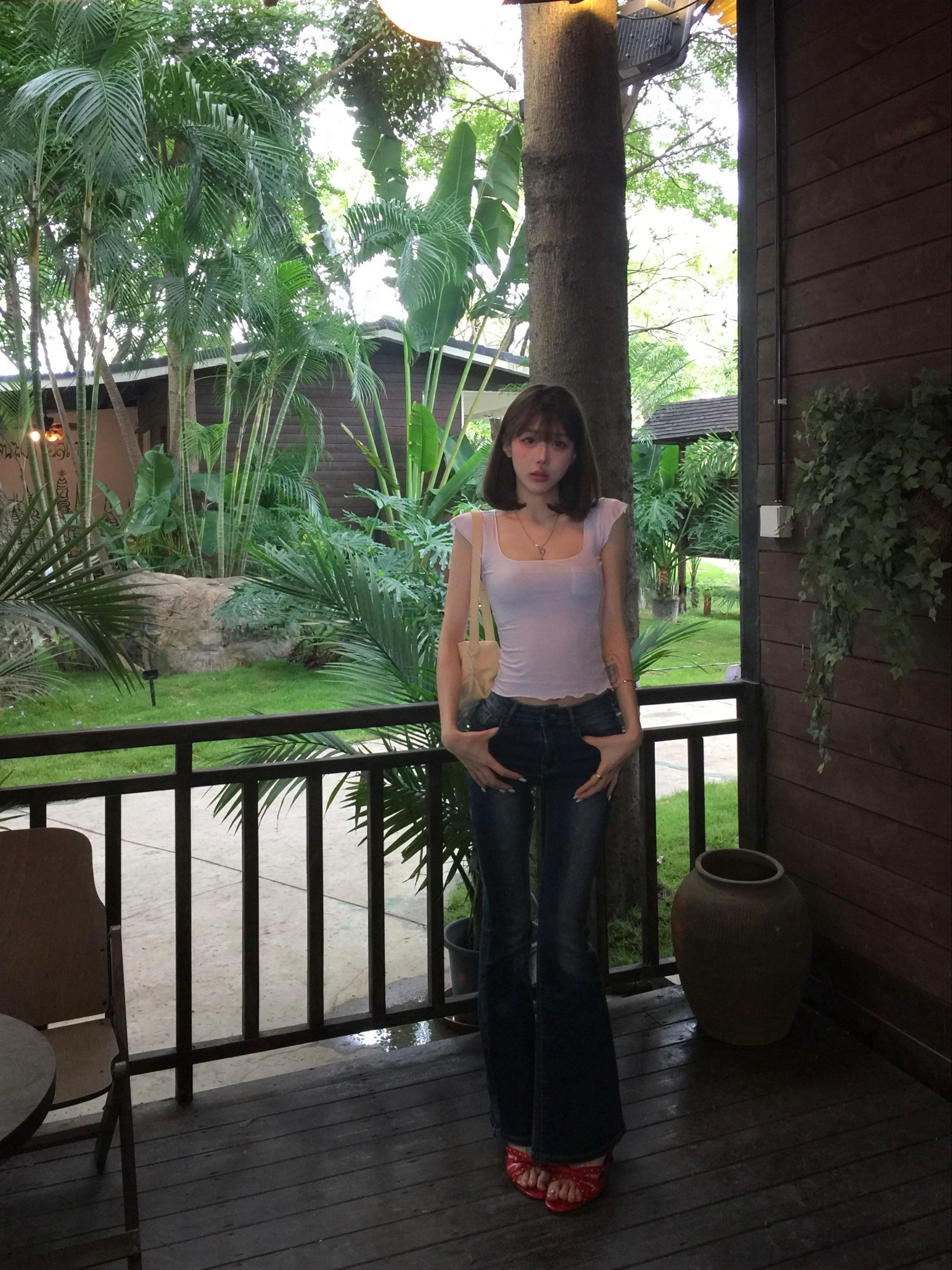 等夏天等秋天。