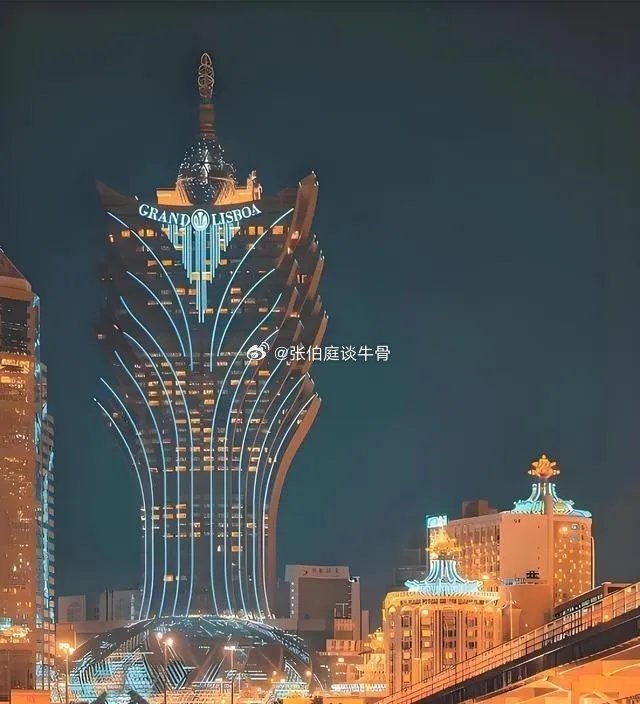 澳门之所以不闹腾，不闹独立，不闹分裂，不闹反共，甚至不闹亲台亲美，最重要的原因是