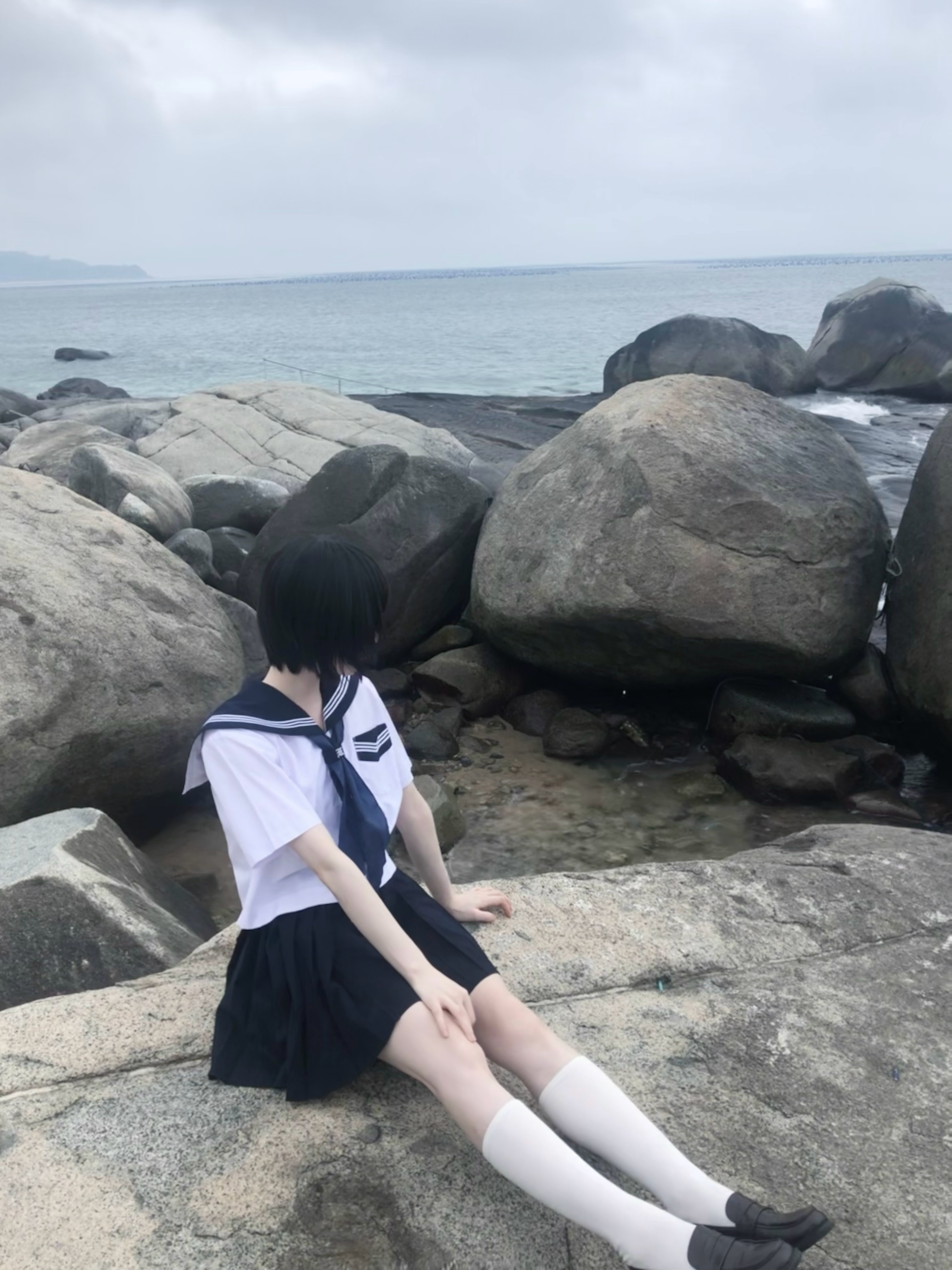 \ 