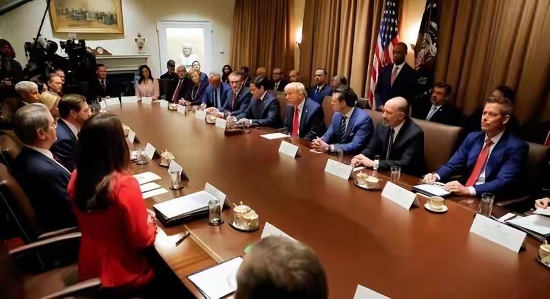 特朗普扯下遮羞布：不许大陆统台，只因怕中国颠覆世界格局
 
特朗普一句实话，道破