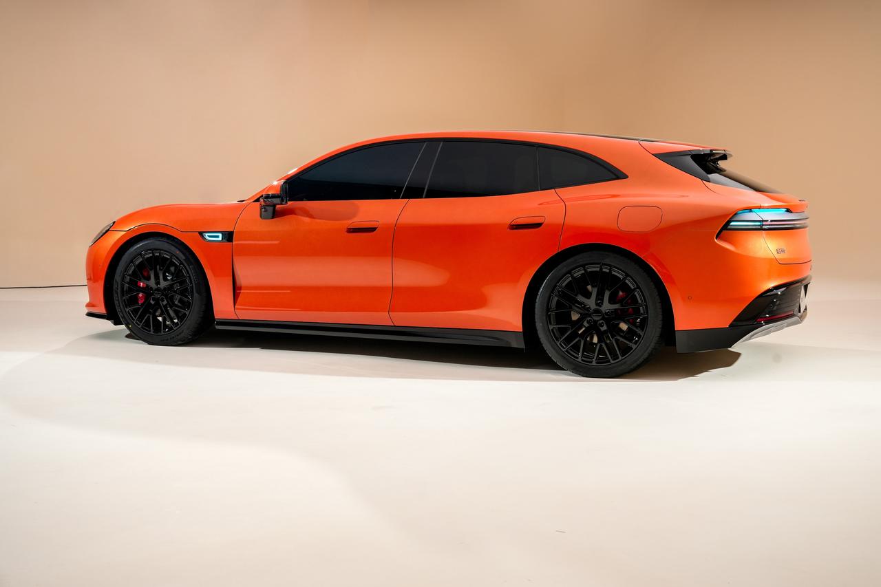 从吐鲁番到呼伦贝尔，了解下鸿蒙智行新品牌启境的极限测试
观一个新品牌的首款车，可